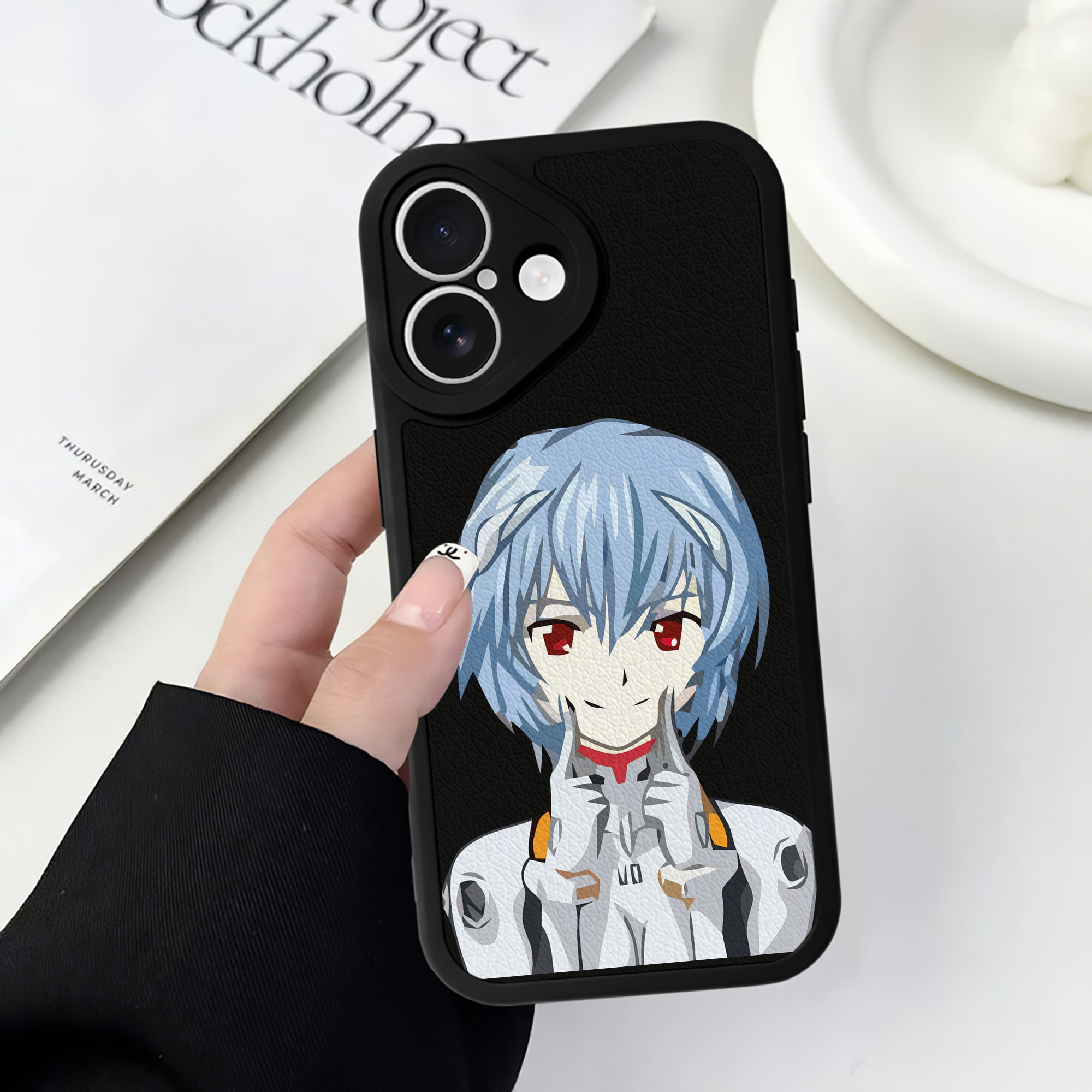 （画像用） EVA 新世紀エヴァンゲリオン 【iPhone 16シリーズ対応】シリコンスマホケース（レザー調） 材質：シリコン